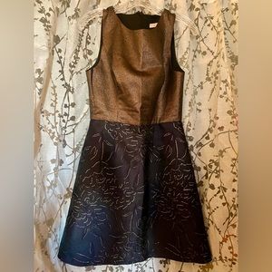 Hutch, size 6, Gold metallic/navy dress